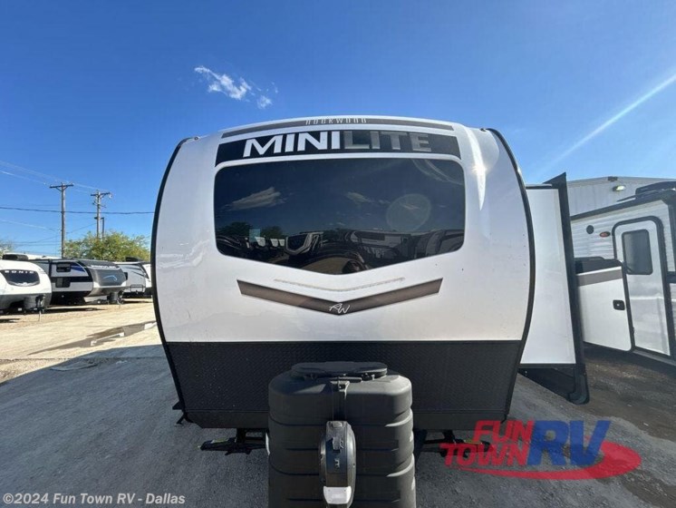 New 2024 Forest River Rockwood Mini Lite 2516S available in Rockwall, Texas