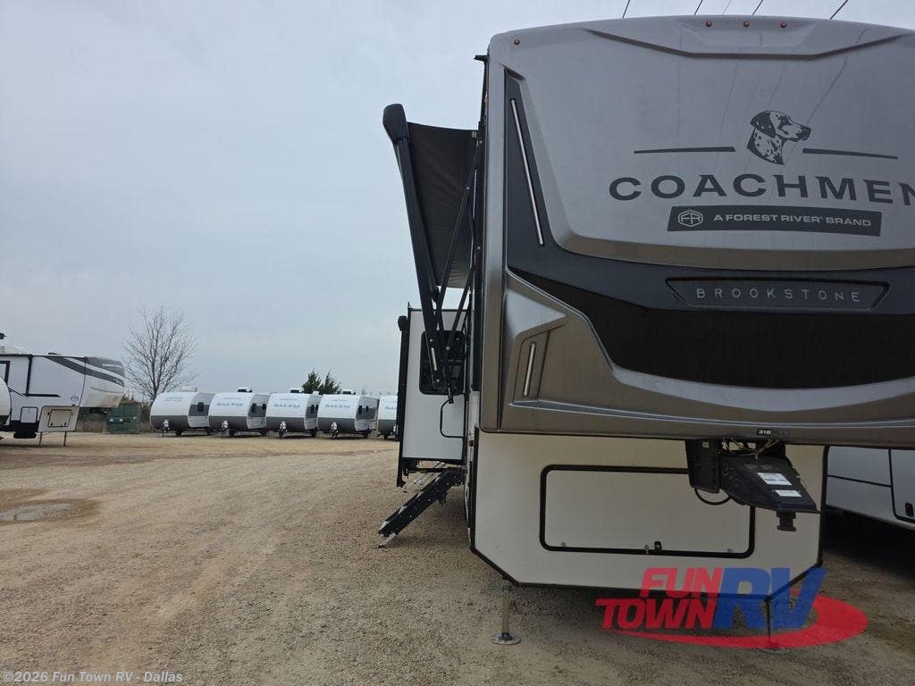 2025 Brookstone 318RLL by Coachmen from Fun Town RV - Dallas in Rockwall, Texas