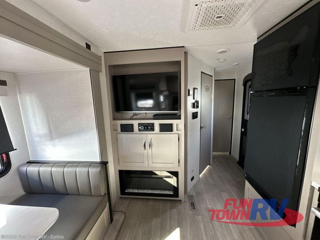 2026 Model I 235 by Brinkley RV from Fun Town RV - Dallas in Rockwall, Texas