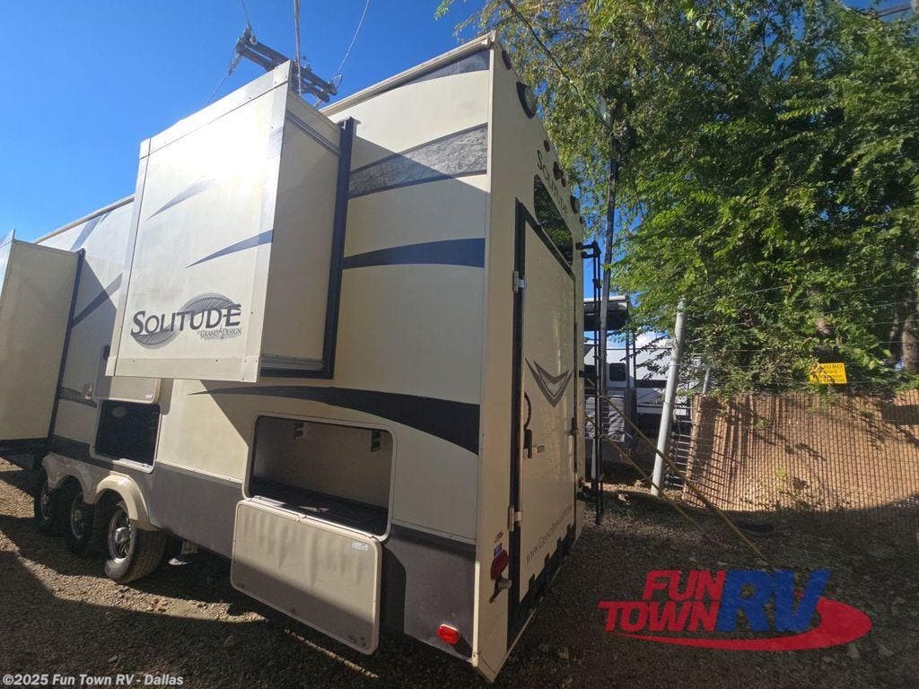 Used 2018 Grand Design Solitude 374TH available in Rockwall, Texas