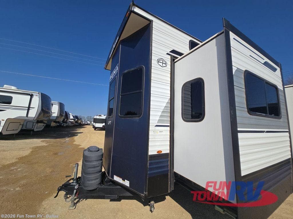 Used 2025 Palomino Puma Destination 403LFT available in Rockwall, Texas
