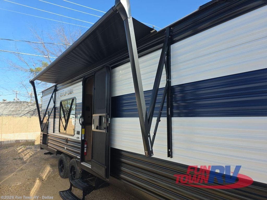 2024 Cherokee Wolf Den 26EV by Forest River from Fun Town RV - Dallas in Rockwall, Texas