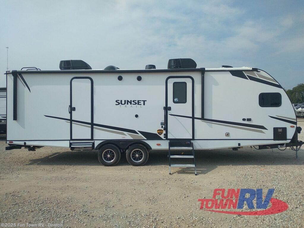 2022 CrossRoads Sunset Trail SS269FK RV for Sale in Denton, TX 76201