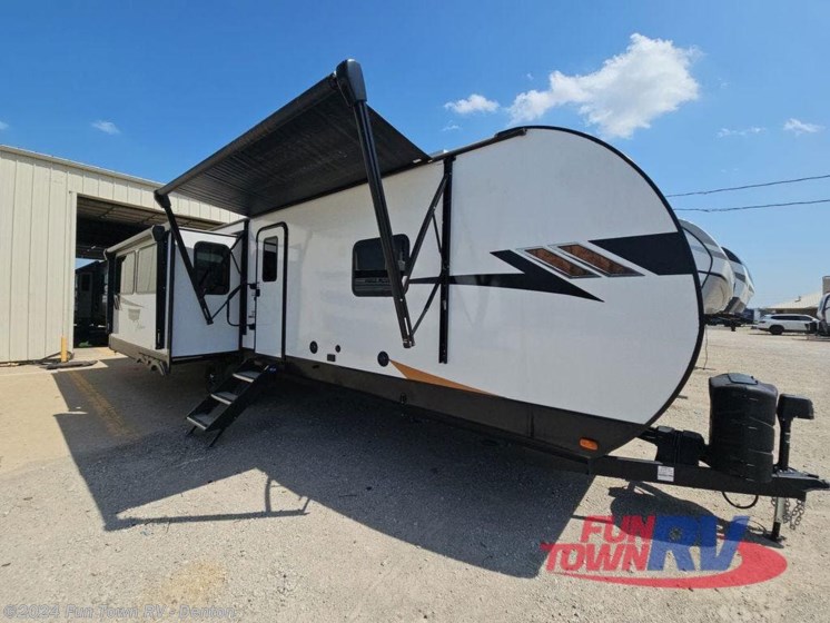 Used 2023 Forest River Wildwood 32RETX available in Denton, Texas