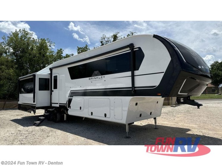 New 2025 Brinkley RV Model Z 3610 available in Denton, Texas