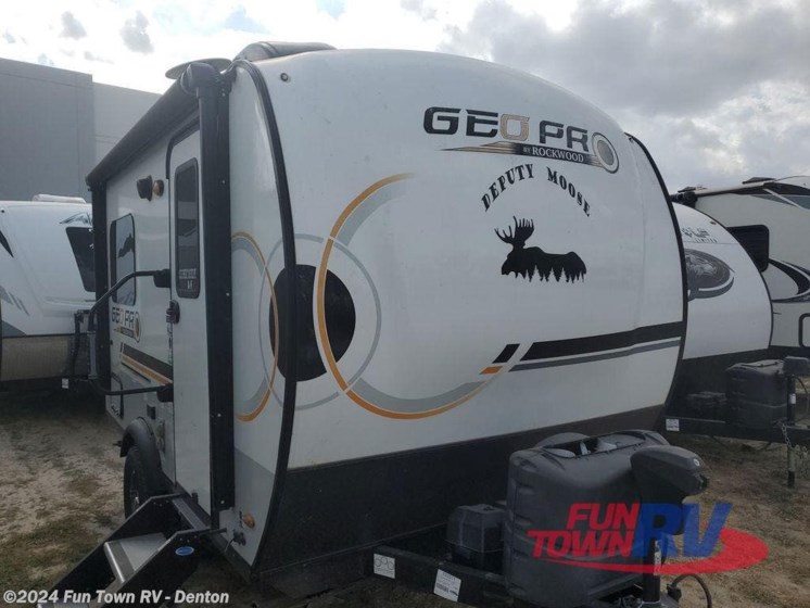 Used 2022 Forest River Rockwood Geo Pro G15TB available in Denton, Texas