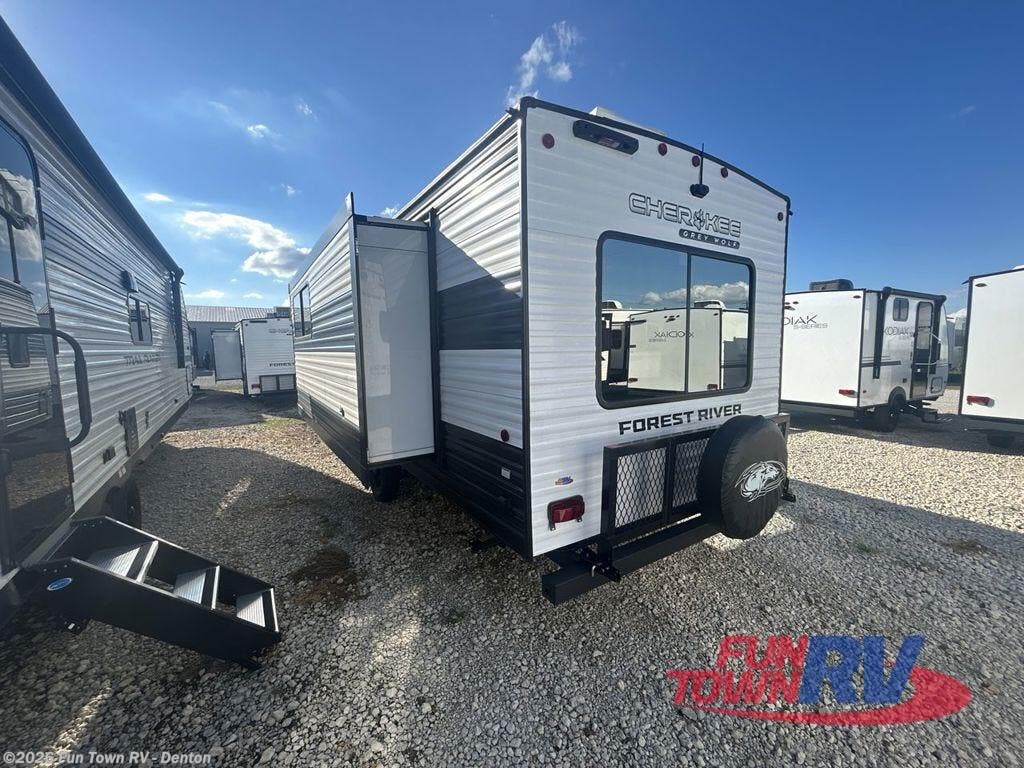 New 2025 Forest River Cherokee Grey Wolf 27LH available in Denton, Texas