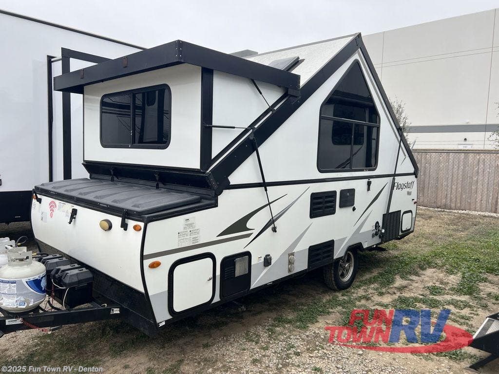2019 Forest River Flagstaff T21TBHW - Used Popup For Sale by Fun Town RV - Denton in Denton, Texas