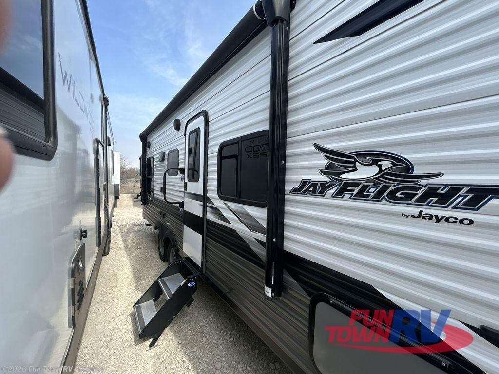2022 Jay Flight SLX 8 212QB by Jayco from Fun Town RV - Denton in Denton, Texas