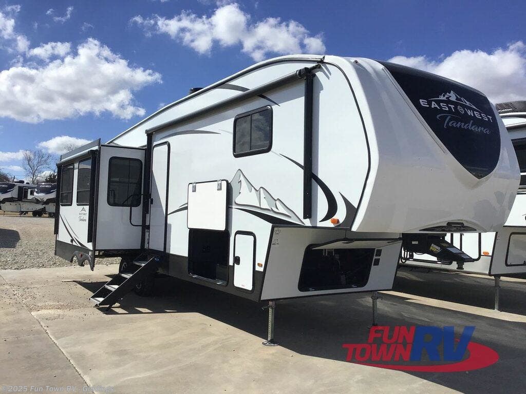 2022 East to West Tandara 320RL RV for Sale in Giddings, TX 78942