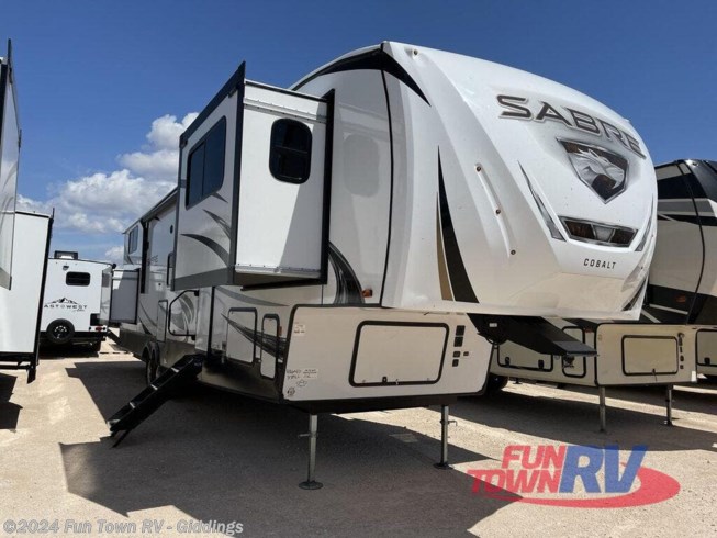 2022 Sabre 37FLL by Forest River from Fun Town RV -Giddings in Giddings, Texas