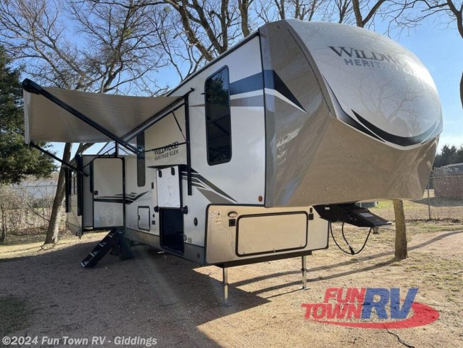 2022 Wildwood Heritage Glen 369BL by Forest River from Fun Town RV -Giddings in Giddings, Texas