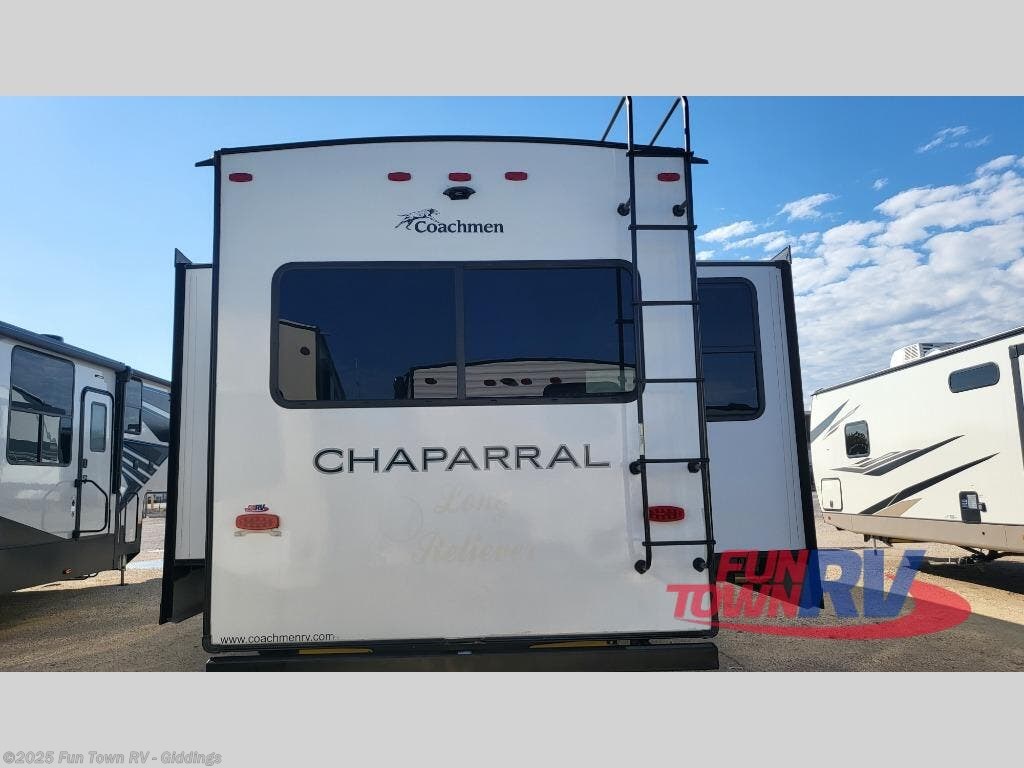 2021 Coachmen Chaparral 360IBL RV for Sale in Giddings, TX 78942