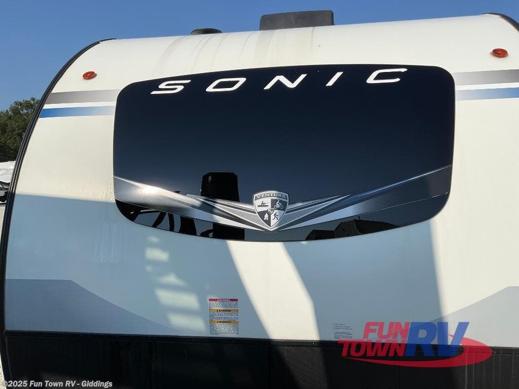 2021 Venture RV Sonic Lite SL169VUD RV for Sale in Giddings, TX 78942