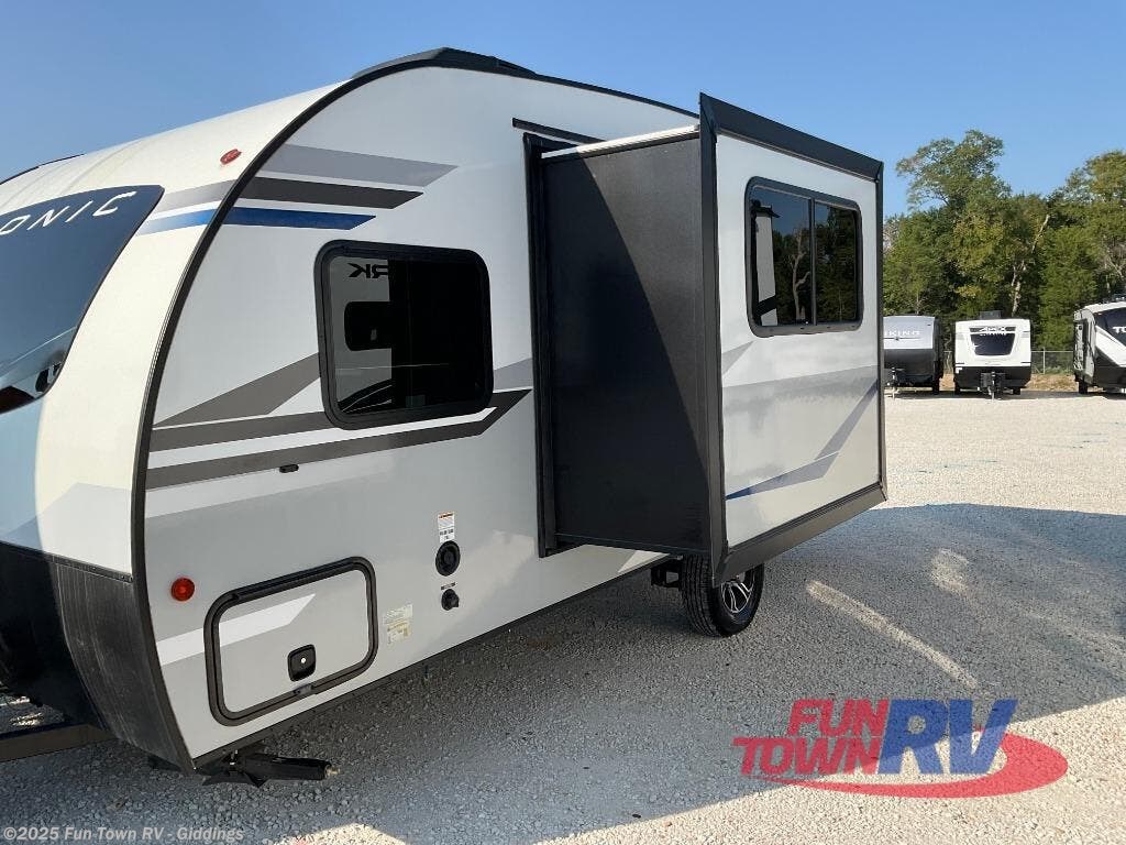 2021 Venture RV Sonic Lite SL169VUD RV for Sale in Giddings, TX 78942