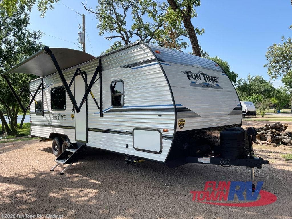 2024 CrossRoads Fun Time 250RR RV for Sale in Giddings, TX 78942
