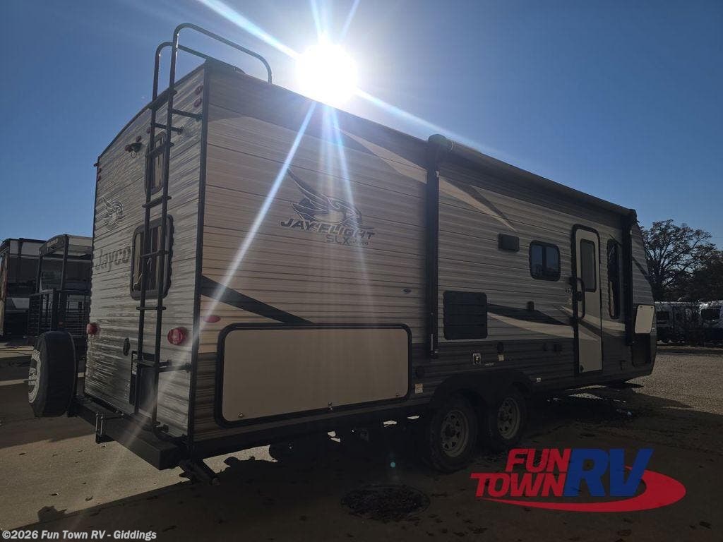 Used 2021 Jayco Jay Flight SLX 8 224BH available in Giddings, Texas