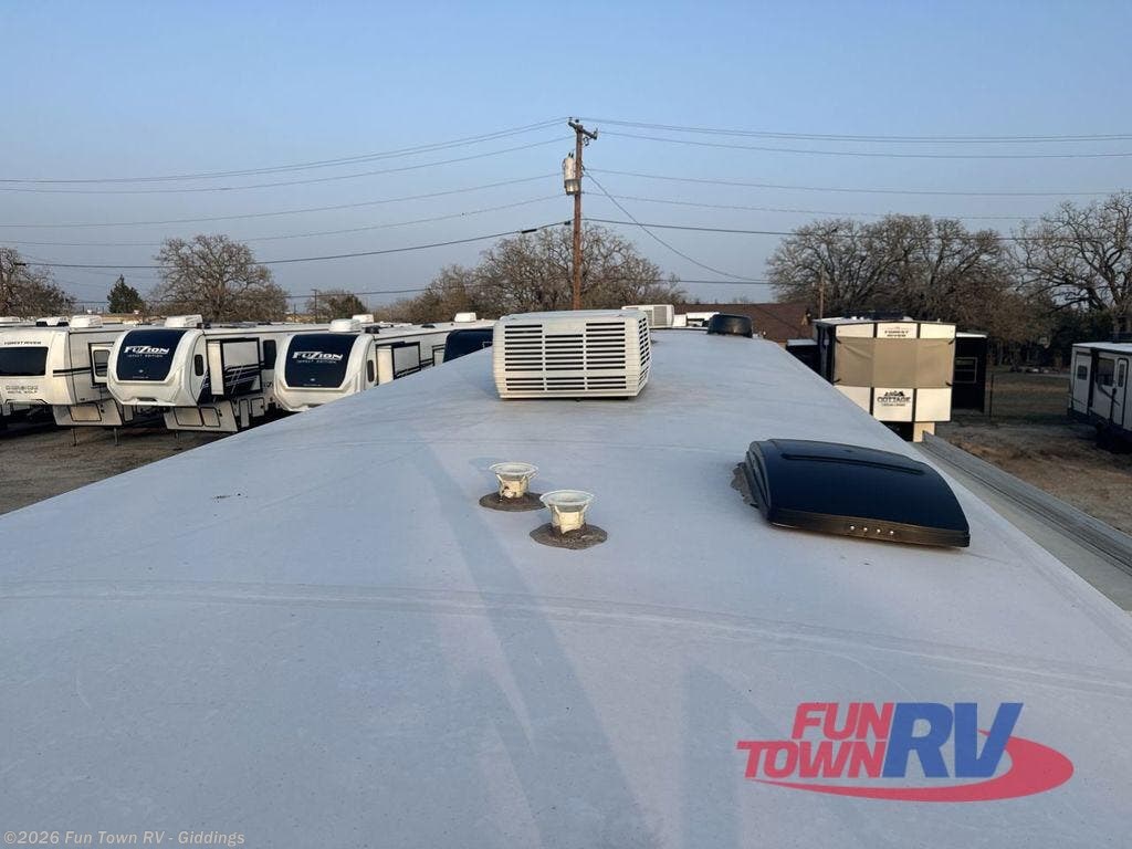 2020 Columbus 374BHW by Forest River from Fun Town RV - Giddings in Giddings, Texas