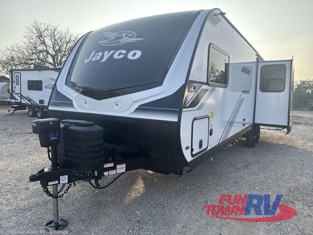 2026 Jay Feather 27MK by Jayco from Fun Town RV - Giddings in Giddings, Texas
