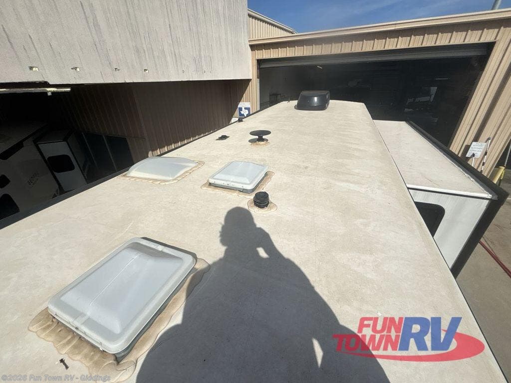 2024 Forest River Puma 27RLSS - Used Travel Trailer For Sale by Fun Town RV - Giddings in Giddings, Texas