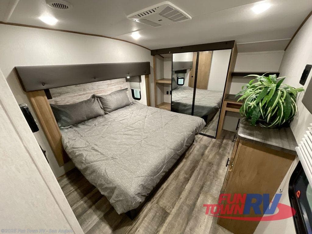 2023 Forest River Cherokee Arctic Wolf Suite 3810 RV for Sale in San ...