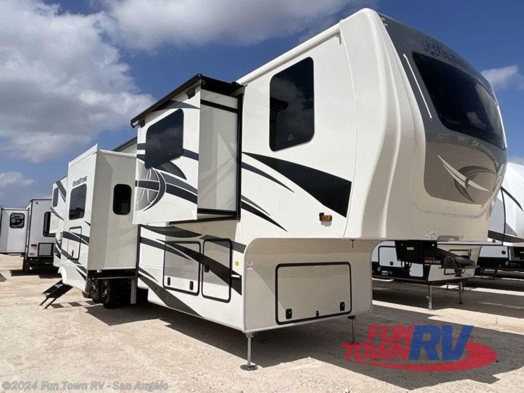 New 2024 Forest River RiverStone 425FO available in San Angelo, Texas