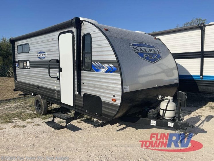 Used 2022 Forest River Salem FSX 176QBHK available in San Angelo, Texas