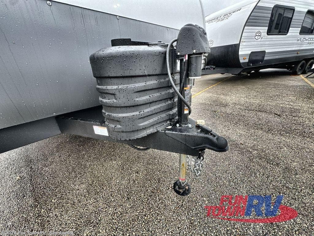 New 2025 Forest River Wildwood X-Lite 25ICE available in San Angelo, Texas