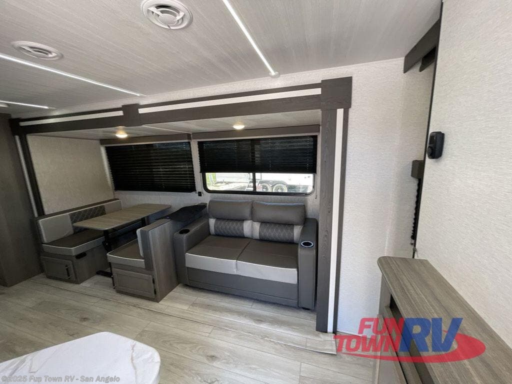 Used 2025 Keystone Hideout 31BRD available in San Angelo, Texas