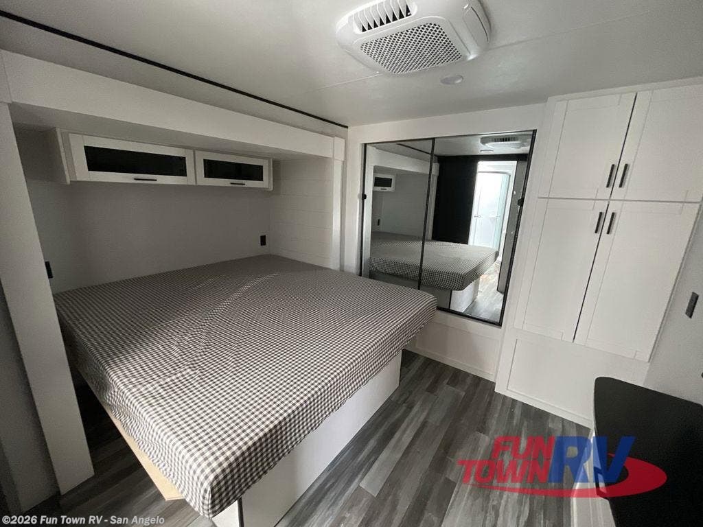 2026 Jay Flight SLX 334RTS by Jayco from Fun Town RV - San Angelo in San Angelo, Texas