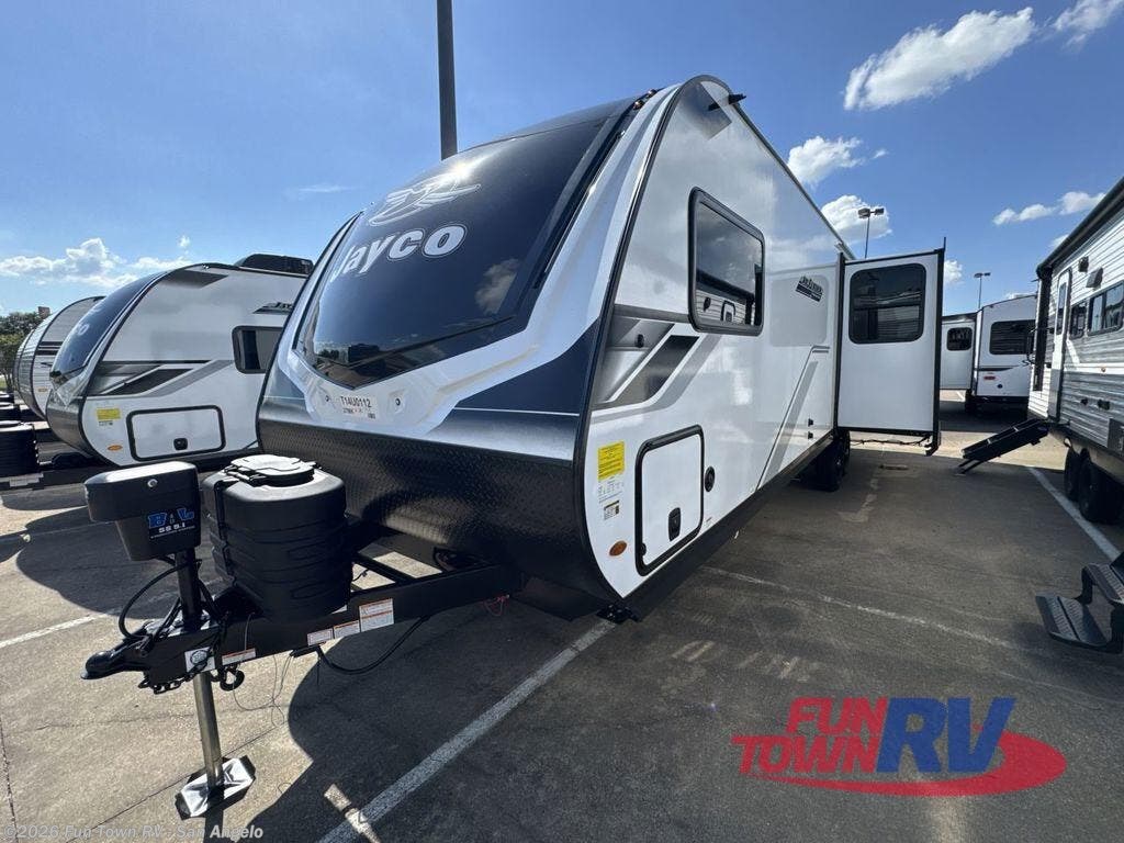 2026 Jay Feather 27MK by Jayco from Fun Town RV - San Angelo in San Angelo, Texas