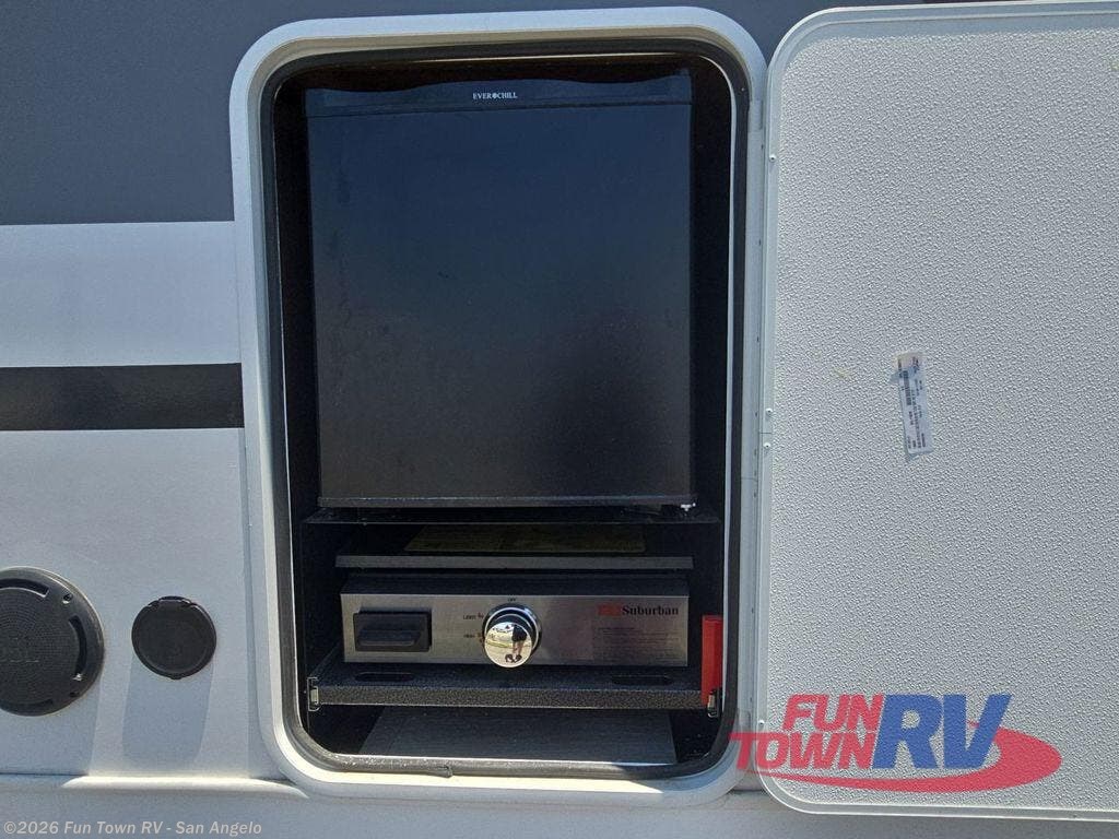 New 2025 Forest River Wildwood 29VIEWX available in San Angelo, Texas