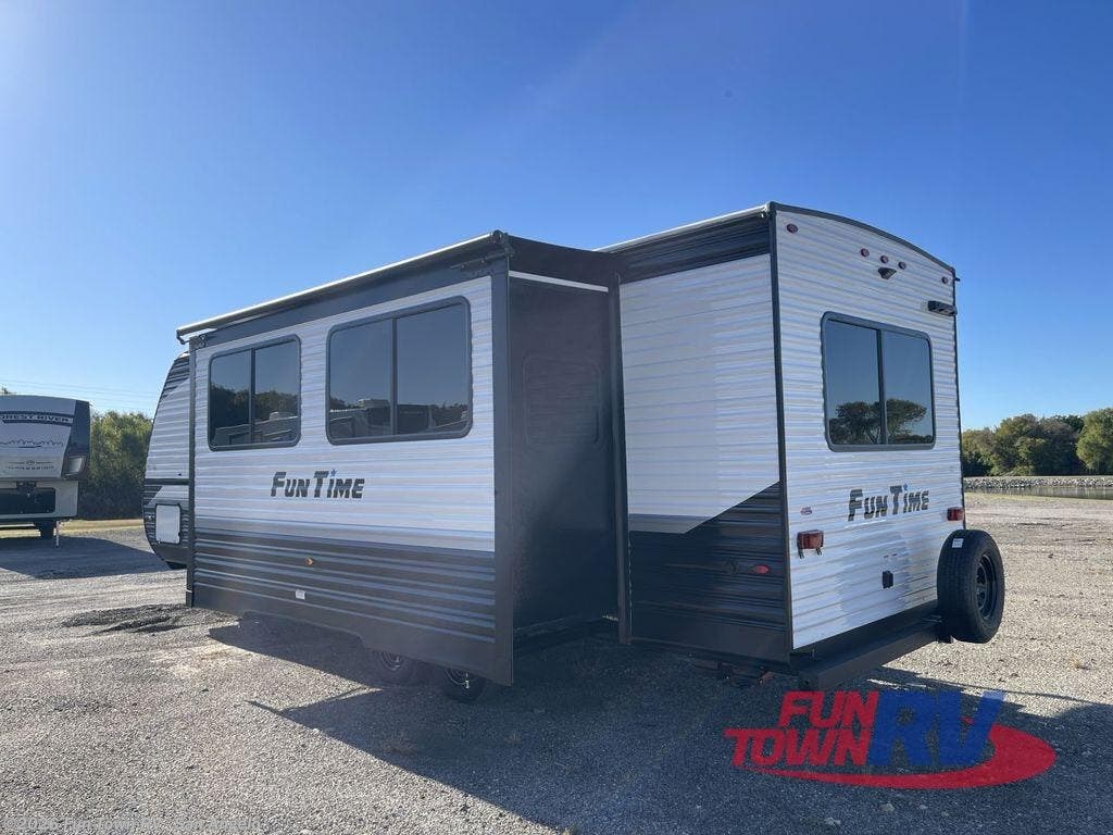 New 2026 CrossRoads Fun Time 265RL available in San Angelo, Texas