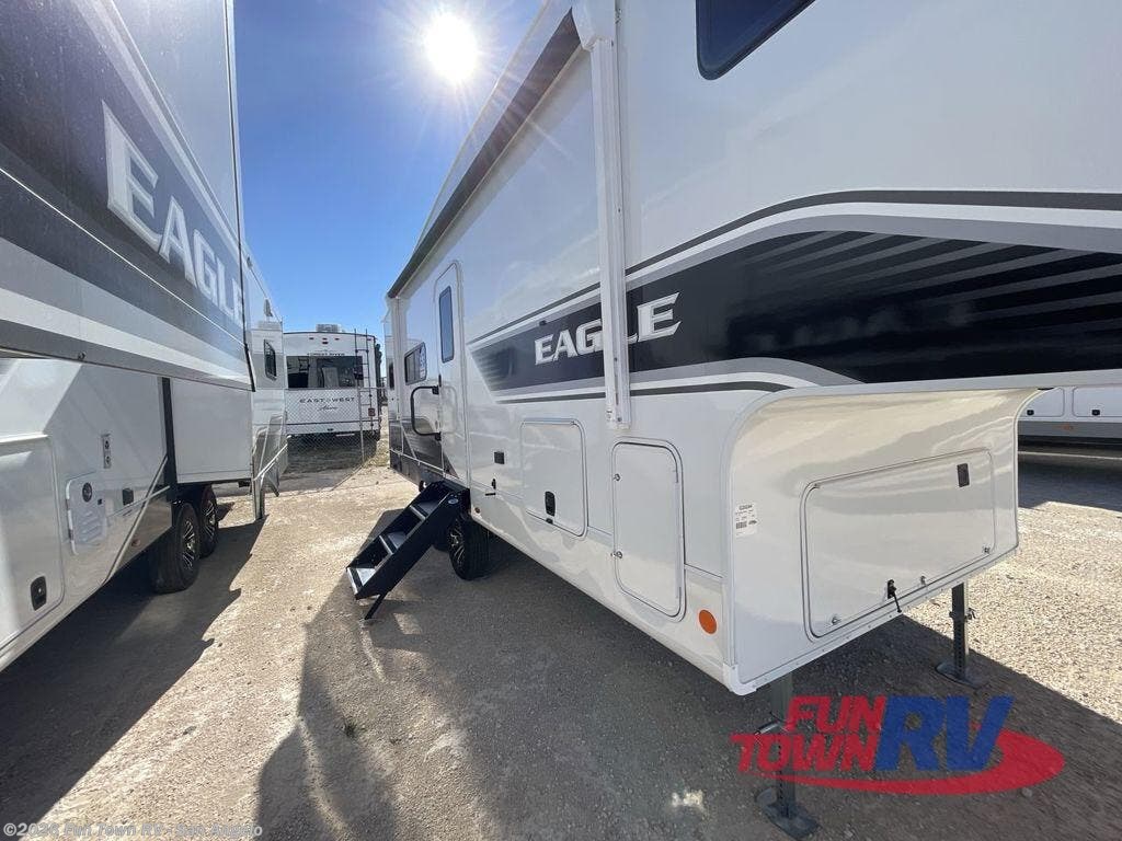 2026 Eagle SLE 24MLE by Jayco from Fun Town RV - San Angelo in San Angelo, Texas