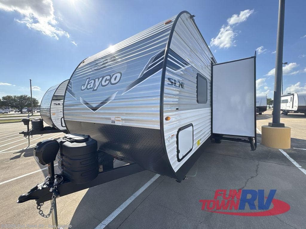 2026 Jay Flight SLX 261BHS by Jayco from Fun Town RV - San Angelo in San Angelo, Texas