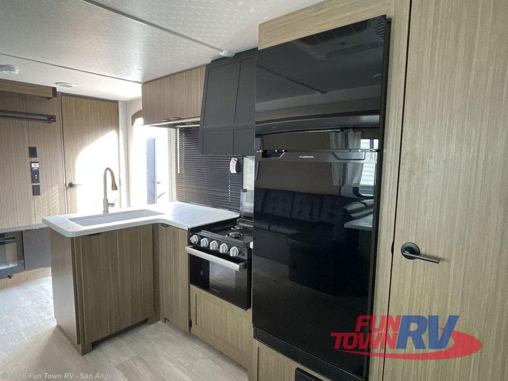 Used 2025 Forest River Wildwood 28DBUD available in San Angelo, Texas