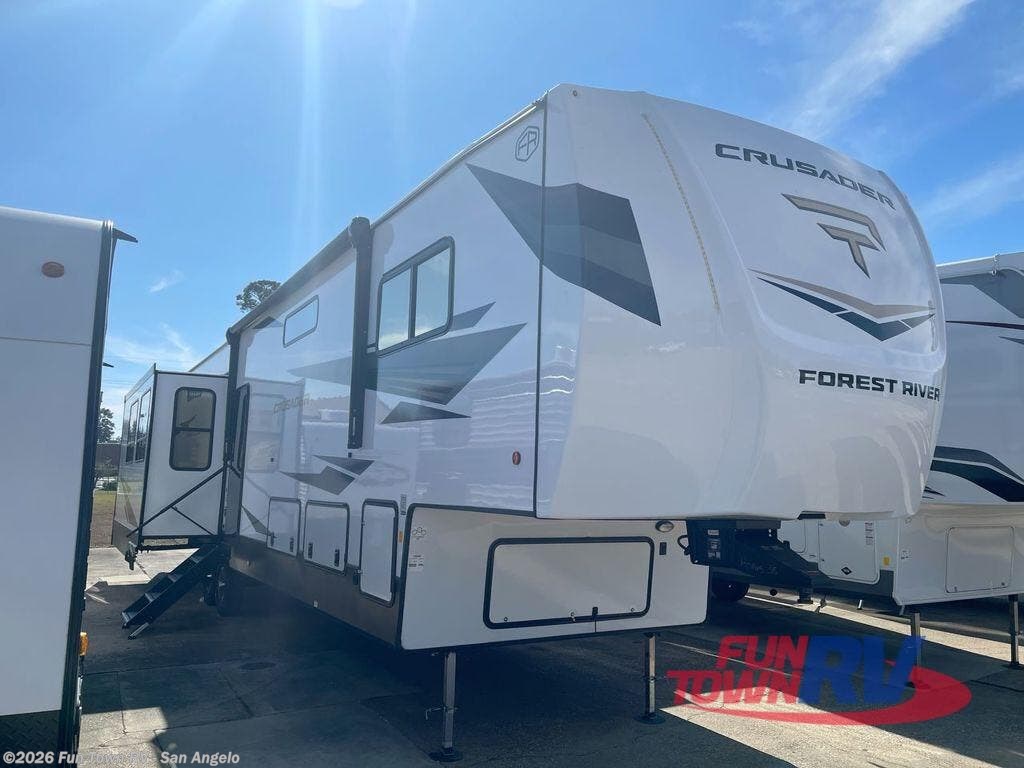 2026 Crusader BONUS38 by Prime Time from Fun Town RV - San Angelo in San Angelo, Texas