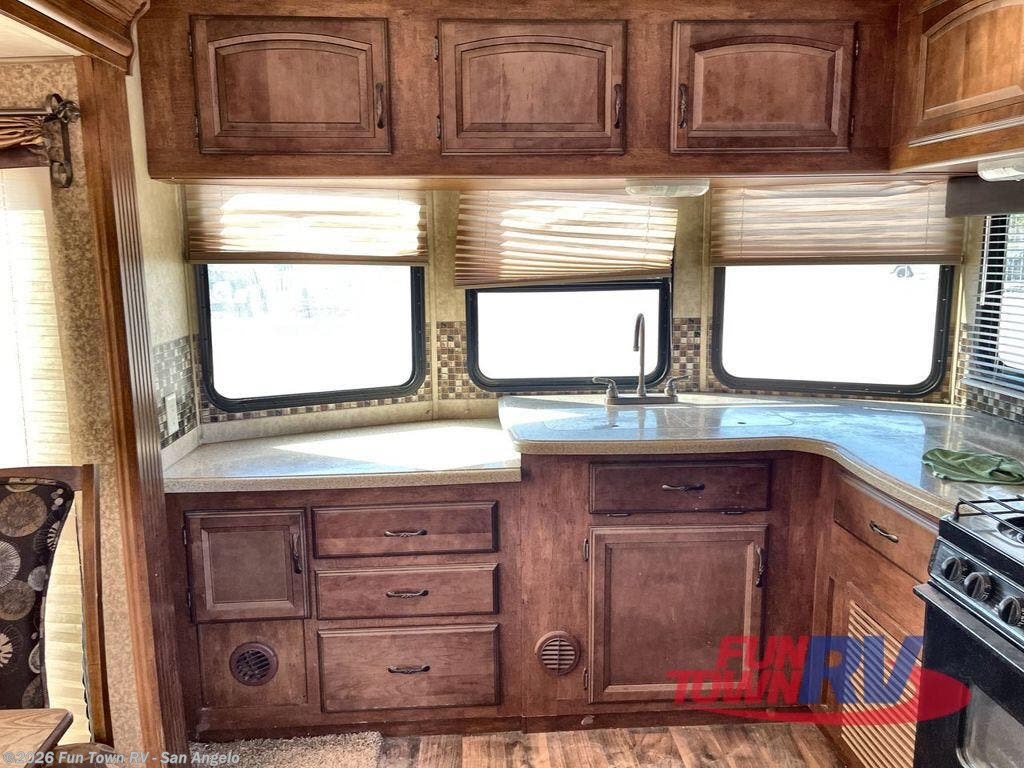 2015 Wildwood Lodge 394FKDS by Forest River from Fun Town RV - San Angelo in San Angelo, Texas