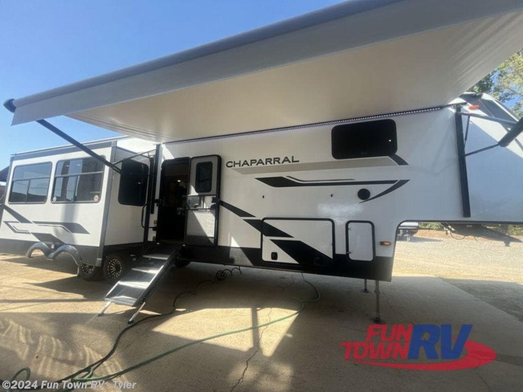 New 2025 Coachmen Chaparral 389DEK available in Mineola, Texas