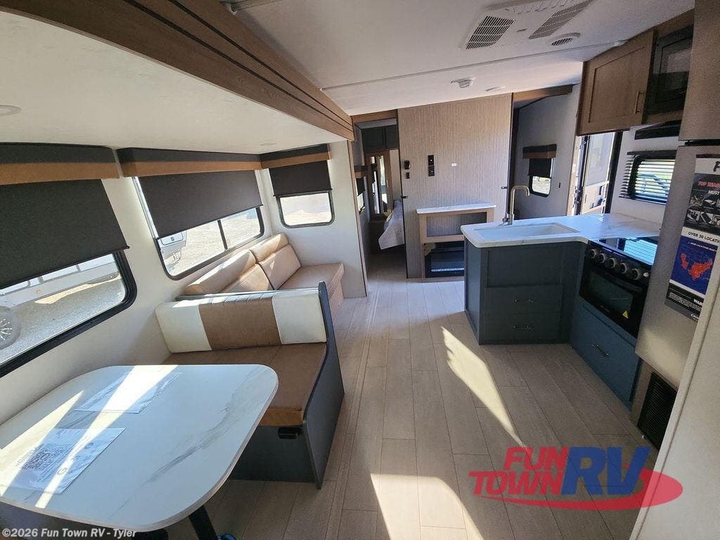 New 2026 CrossRoads Fun Time 28QB available in Mineola, Texas