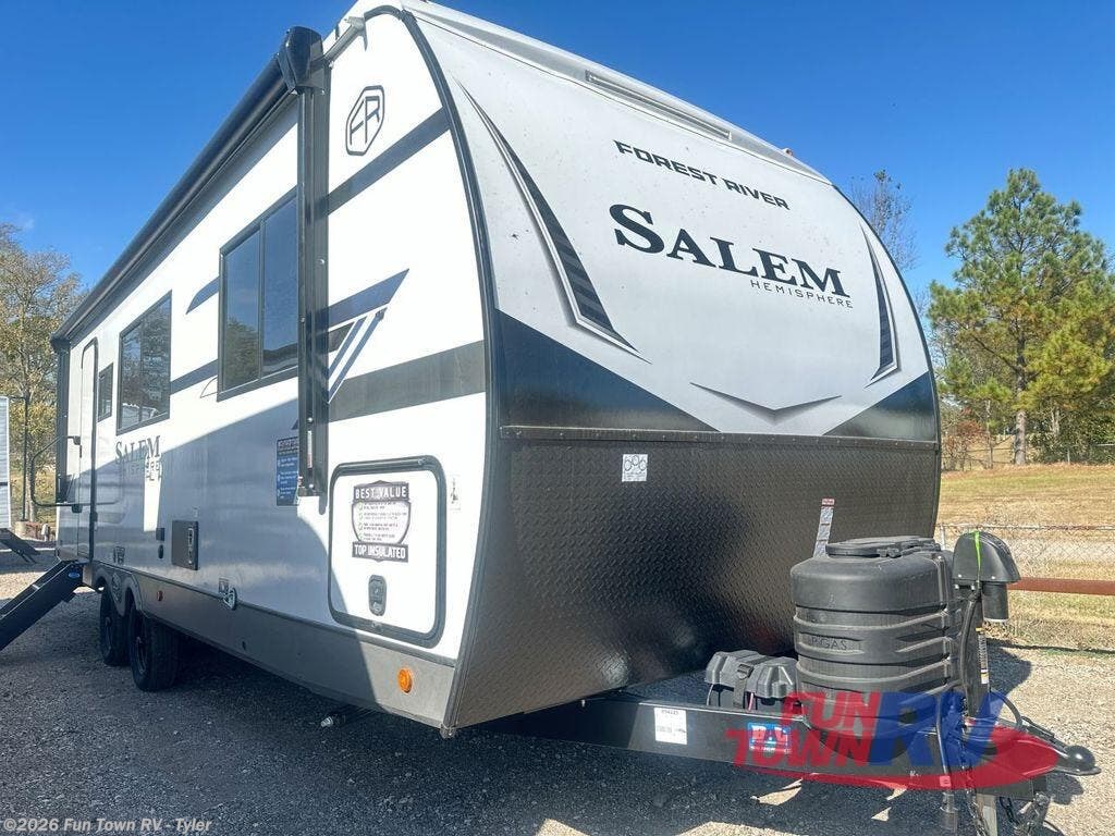 2026 Salem Hemisphere Hyper-Lyte 24RBHL by Forest River from Fun Town RV - Tyler in Mineola, Texas