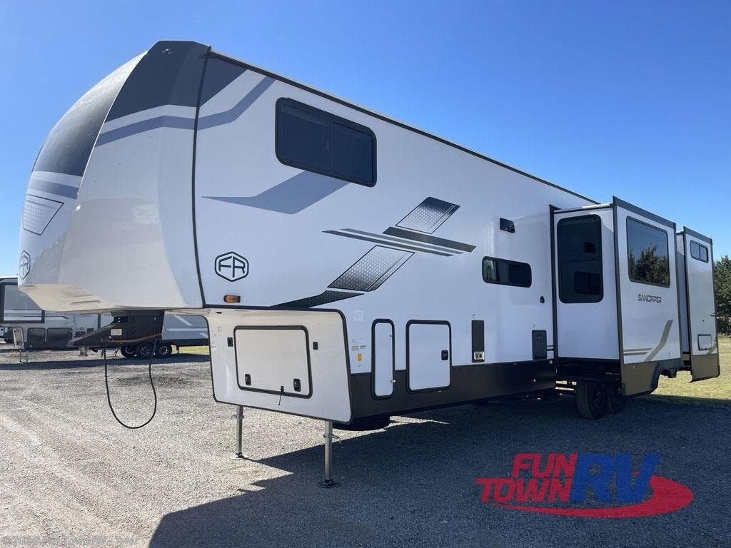 2026 Sandpiper 3710HBFB by Forest River from Fun Town RV - Tyler in Mineola, Texas