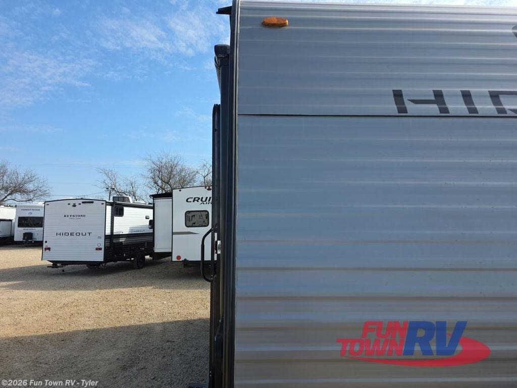 2026 Hideout Mini 199BHS by Keystone from Fun Town RV - Tyler in Mineola, Texas