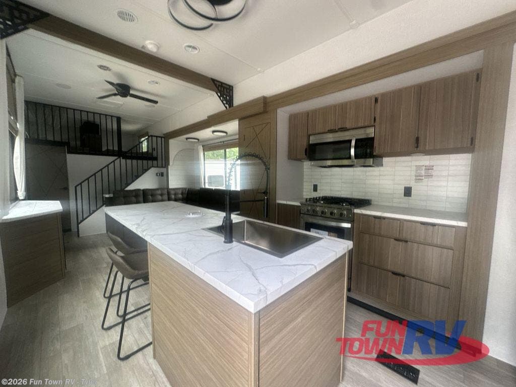 2026 Salem Grand Villa 42ICE by Forest River from Fun Town RV - Tyler in Mineola, Texas