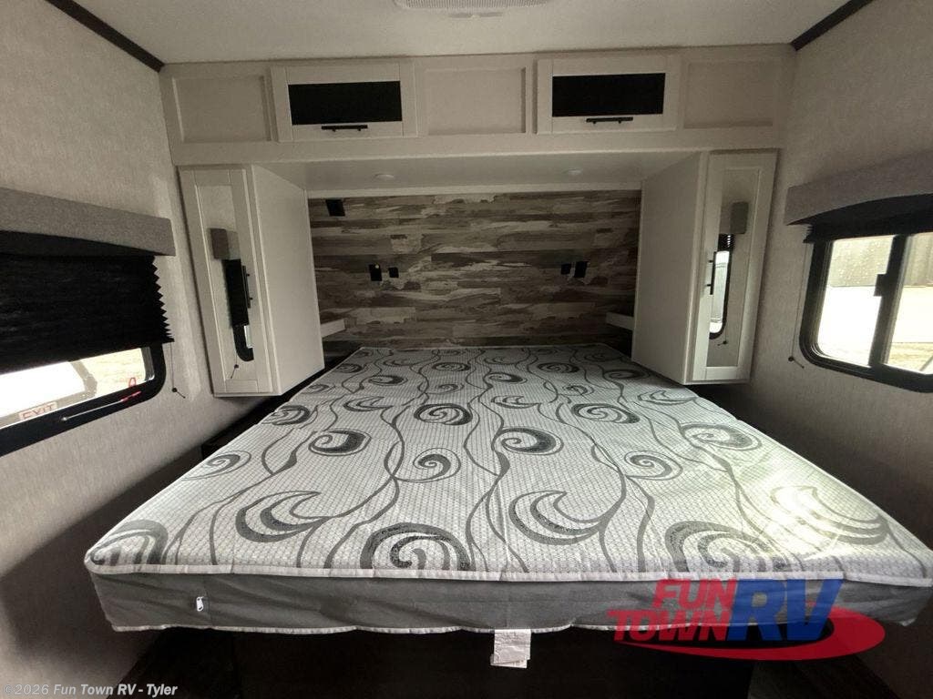 2023 Cruiser 22MRK by CrossRoads from Fun Town RV - Tyler in Mineola, Texas