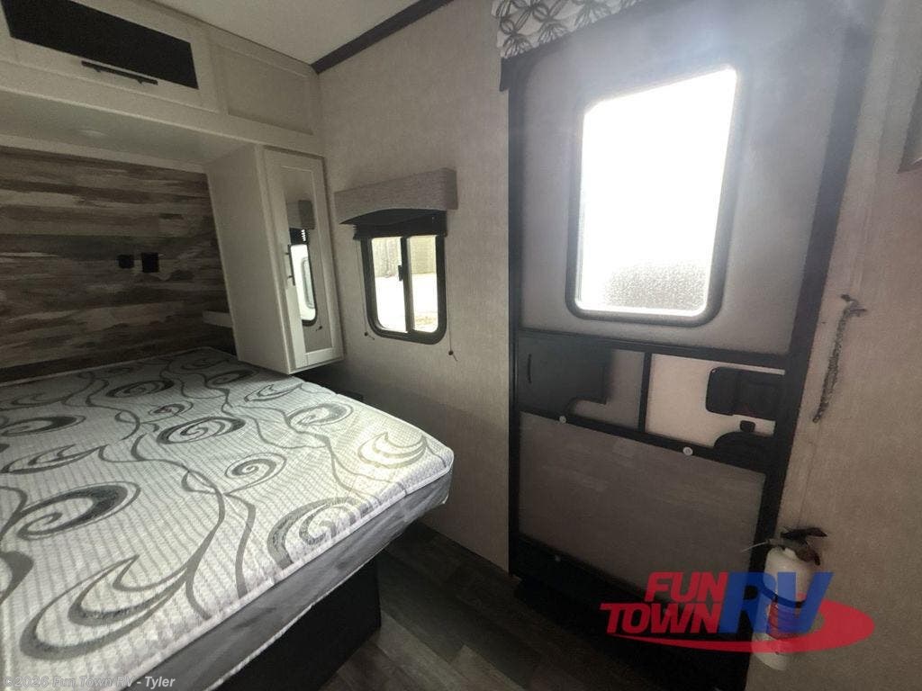 Used 2023 CrossRoads Cruiser 22MRK available in Mineola, Texas