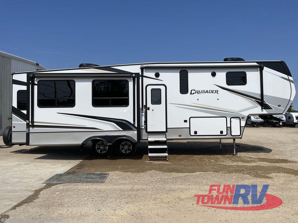 2022 Prime Time Crusader 335RLP RV for Sale in Thackerville, OK 73459