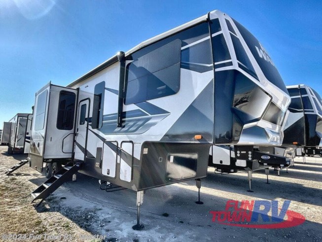 2022 Road Warrior 351 by Heartland from Fun Town RV - Winstar in Thackerville, Oklahoma