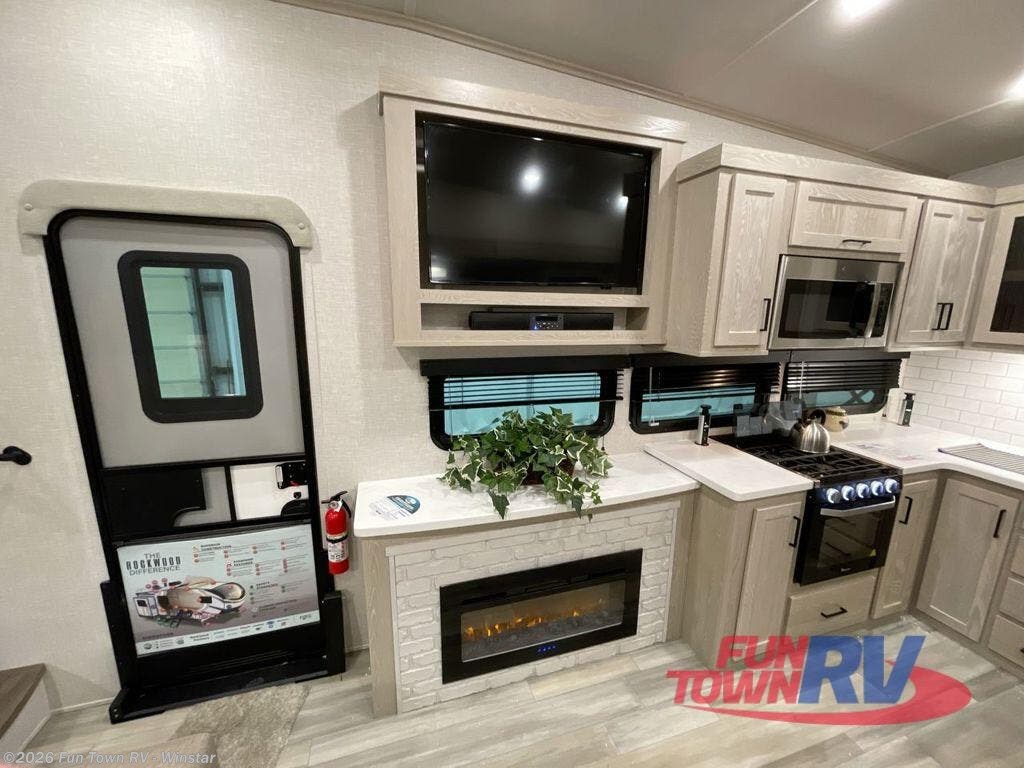 2023 Forest River Rockwood Signature 2891BH RV for Sale in Thackerville, OK 73459 194235