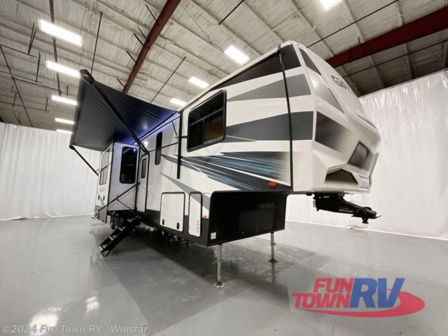 2023 Gravity 3950 by Heartland from Fun Town RV - Winstar in Thackerville, Oklahoma